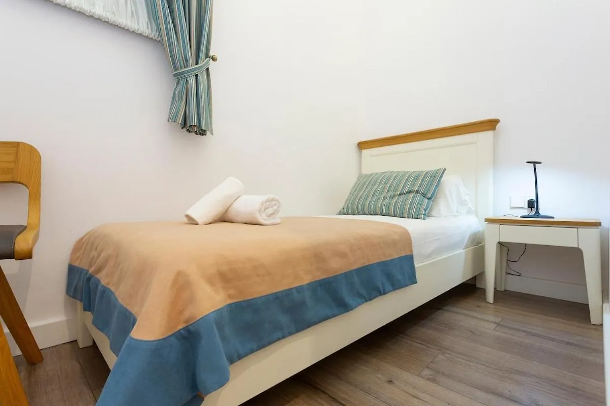 Moderno Y Espacioso Apartamento En Calle Mallorca Barcelone Appartement